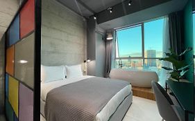 Ambassador Skyline Apartments